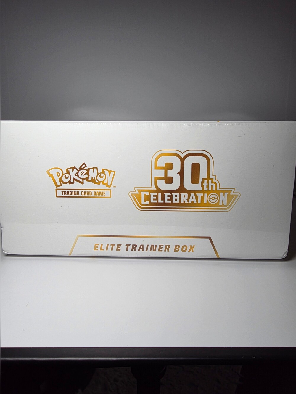 Pokémon TCG: 30th Celebration Elite Trainer Box – Factory Sealed - Picture 3 of 5